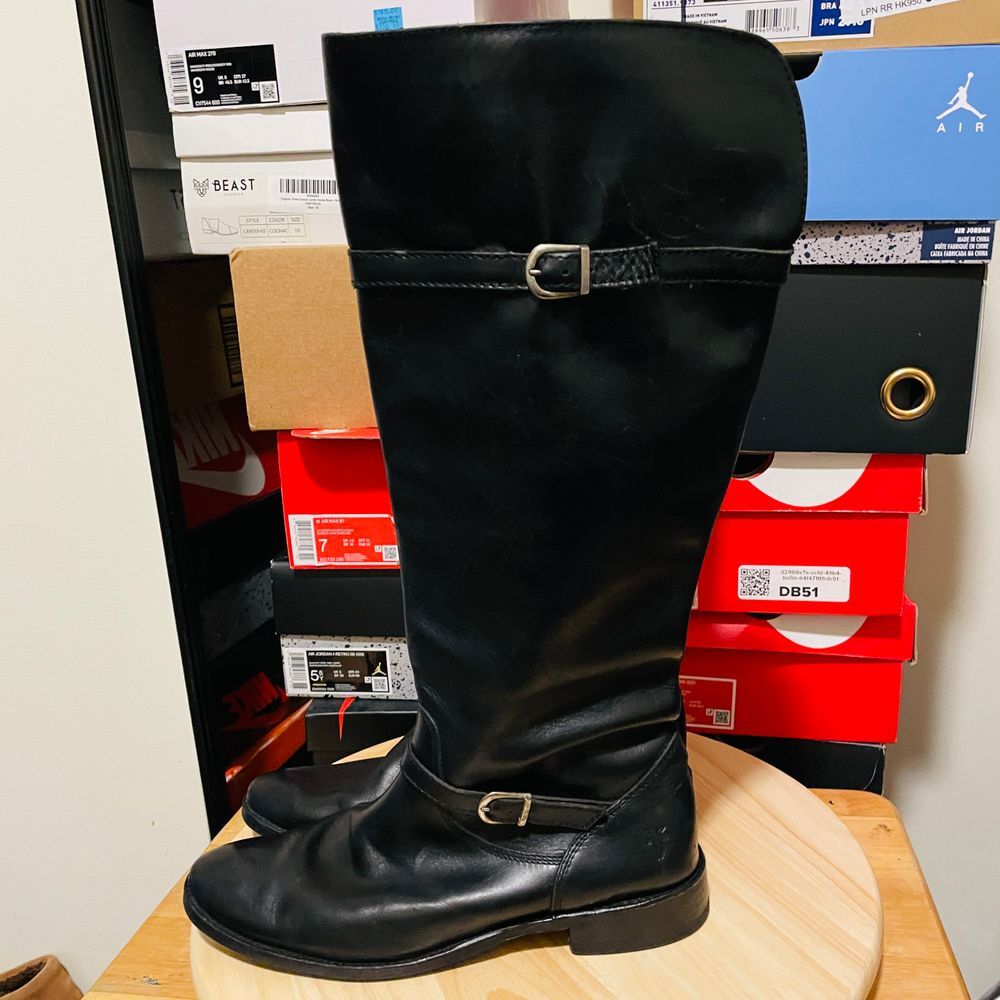 Frye Womens Size 8.5 B Black Leather Zip Knee High Cowboy Riding Fashion Boots - Picture 4 of 10